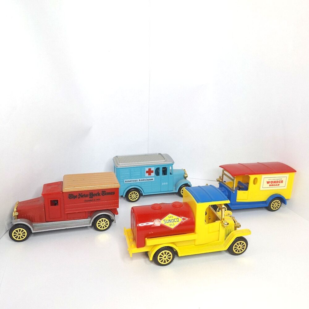 Reader's Digest Classic Trucks  4 diecast models  Sunoco Wonder Bread NY Time